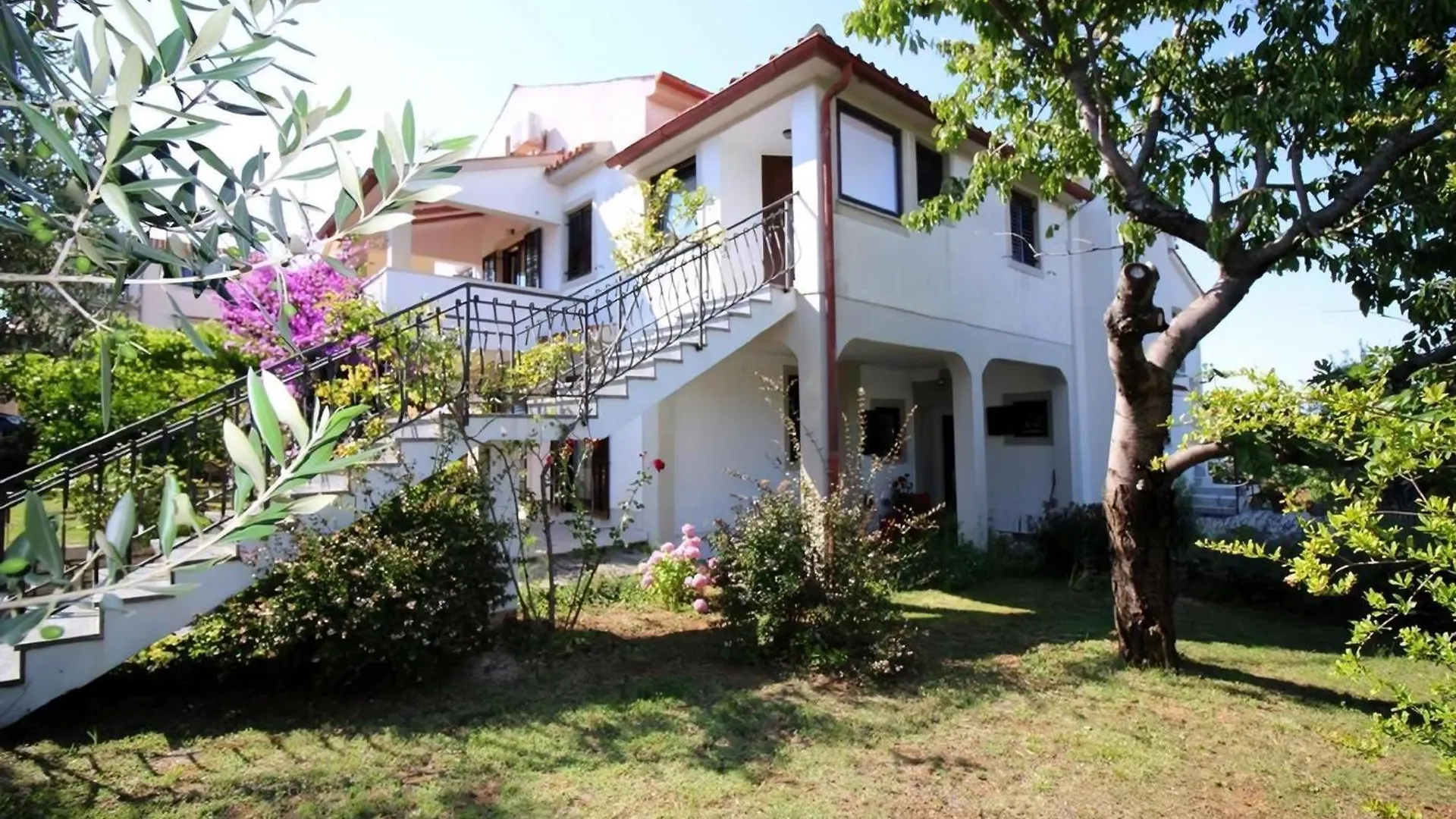 Apartment Ferienwohnung Samara Fuer 4 Personen In Strandnaehe Porec